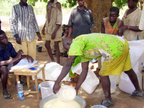 img-aide-alimentaire-et-sanitaire-durgence