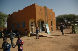 img-construction-dune-caisse-depargne-reseau-caisses-populaires-burkinabe